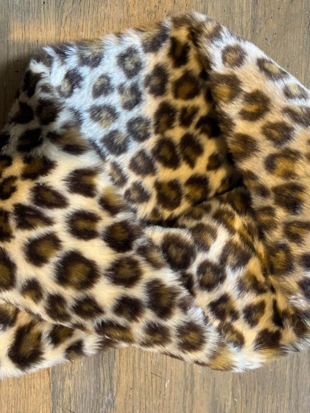 Bujibaja Reversible Faux-Fur Leopard Infinity Scarf, Cozy NeckWarmer, Like New